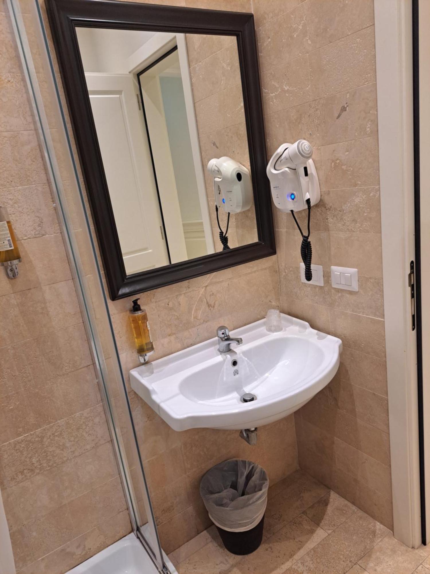 Hotel Dei Quiriti Suite Rome Exterior photo